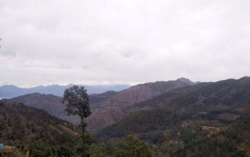 आज सुदूरपश्चिममा मेघगर्जन तथा चट्याङसहित वर्षा र हिमपातको सम्भावना